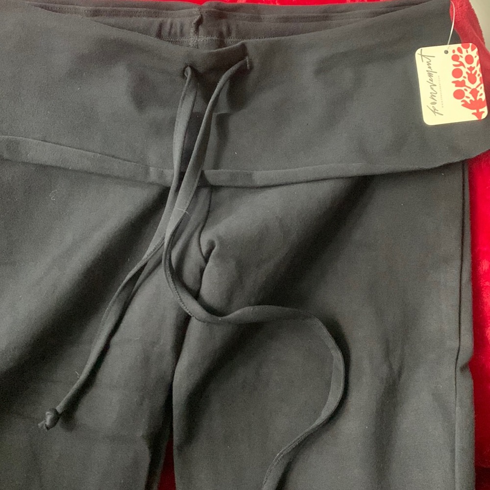 Free people so simple flares and tank size small